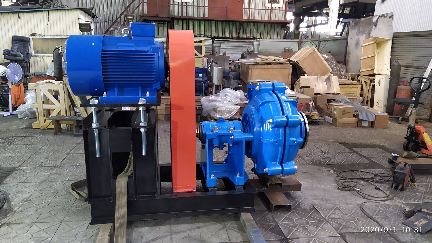 Поставка шламовых насосов в Новокузнецк